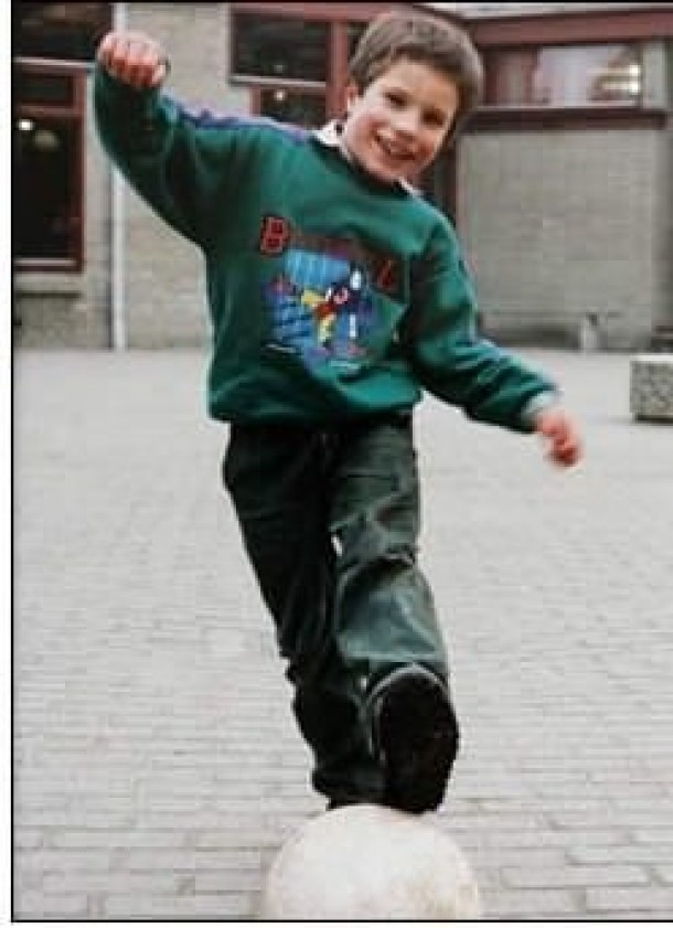 Futbolcuların çocukluk fotoğrafları 29