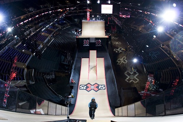 Peter Dinklage sosyal medyanın diline düştü 37