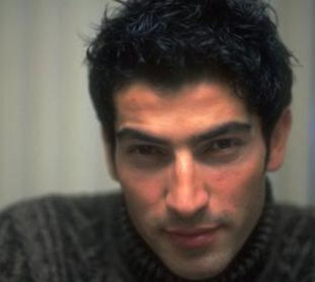 Ünlülerin bilinmeyen çocukluk fotoğrafları 11