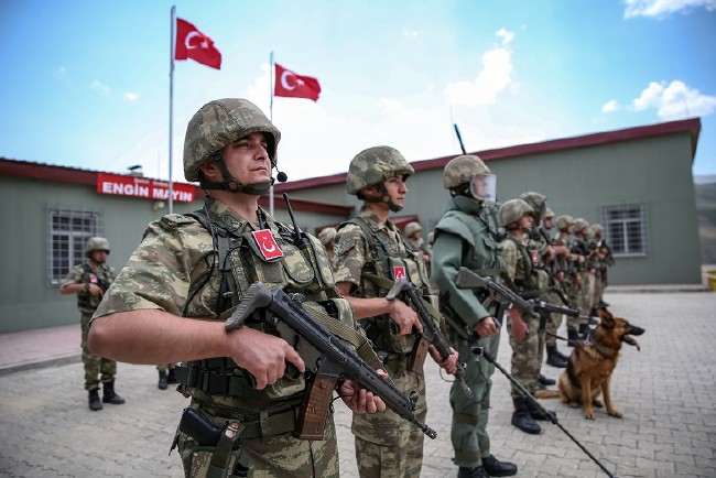 Hakkari şehidi Engin Mayın'ın adı, sınırdaki jandarma karakolunda yaşatılacak 14