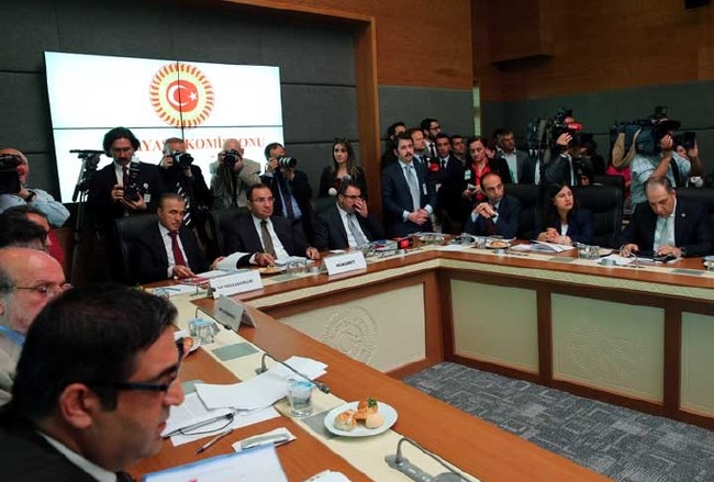 Siyaset dünyasında Haziran'da en çok ne konuşuldu 18