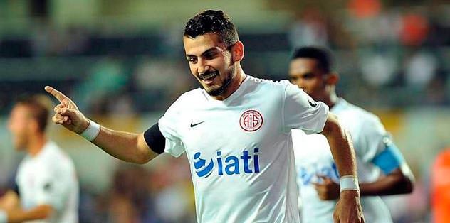 İmza için İstanbul'a geliyor 2