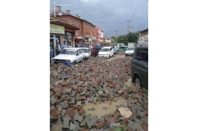 Kayseri'de sel can aldı: 1 ölü 3