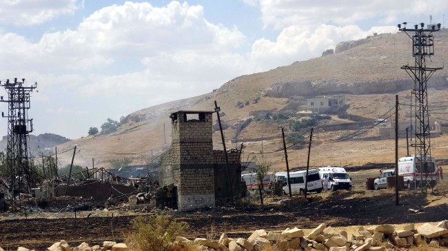 Mardin'de karakola bombalı saldırı 33