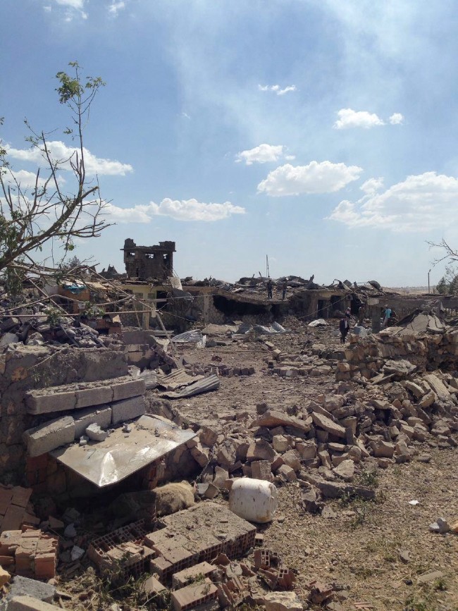 Mardin'de karakola bombalı saldırı 15