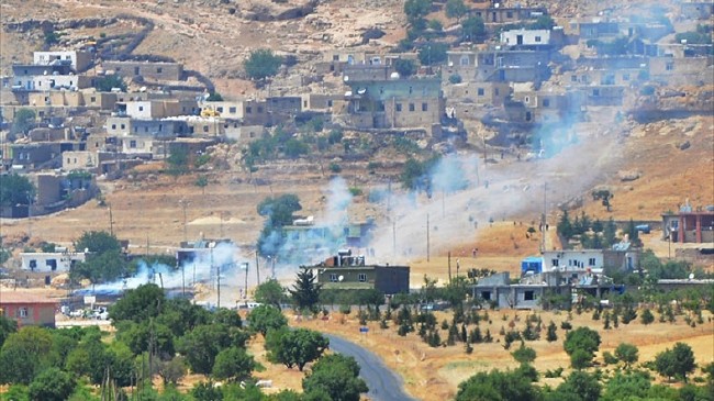 Mardin'de karakola bombalı saldırı 9