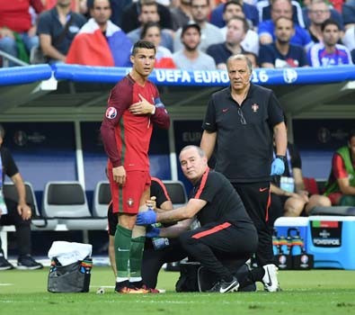 EURO 2016'da şampiyon Portekiz 1