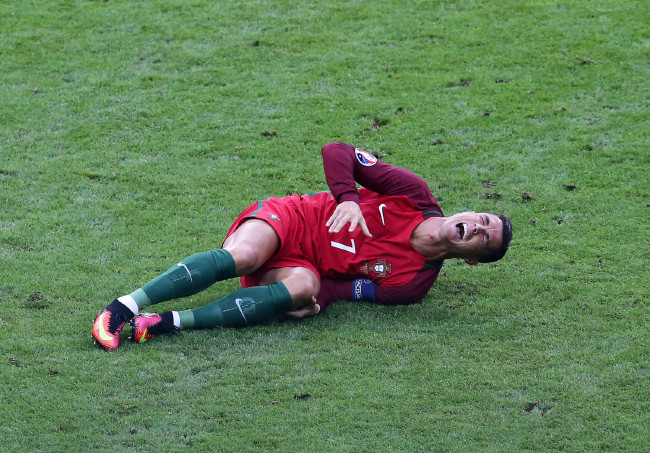 EURO 2016'da şampiyon Portekiz 12