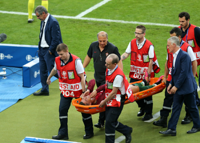 EURO 2016'da şampiyon Portekiz 3