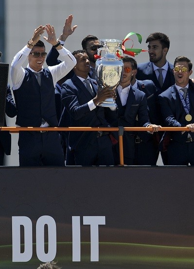 Şampiyona coşkulu karşılama 15