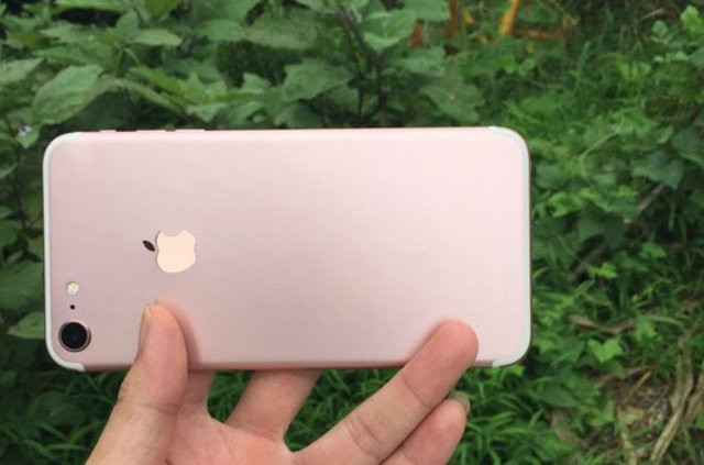 Yeni iPhone'dan yeni görüntüler 4