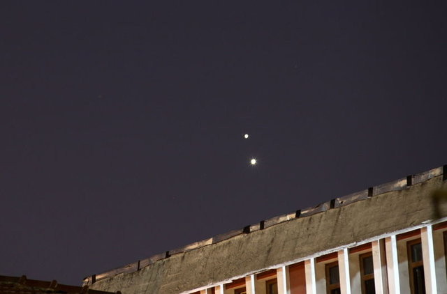 Juno Jüpiter'den ilk görüntüyü gönderdi 16