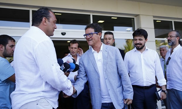 Yıldız futbolcular Antalya'da 8