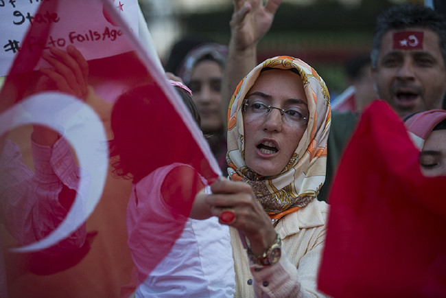 Türkiye demokrasiye böyle direndi 10