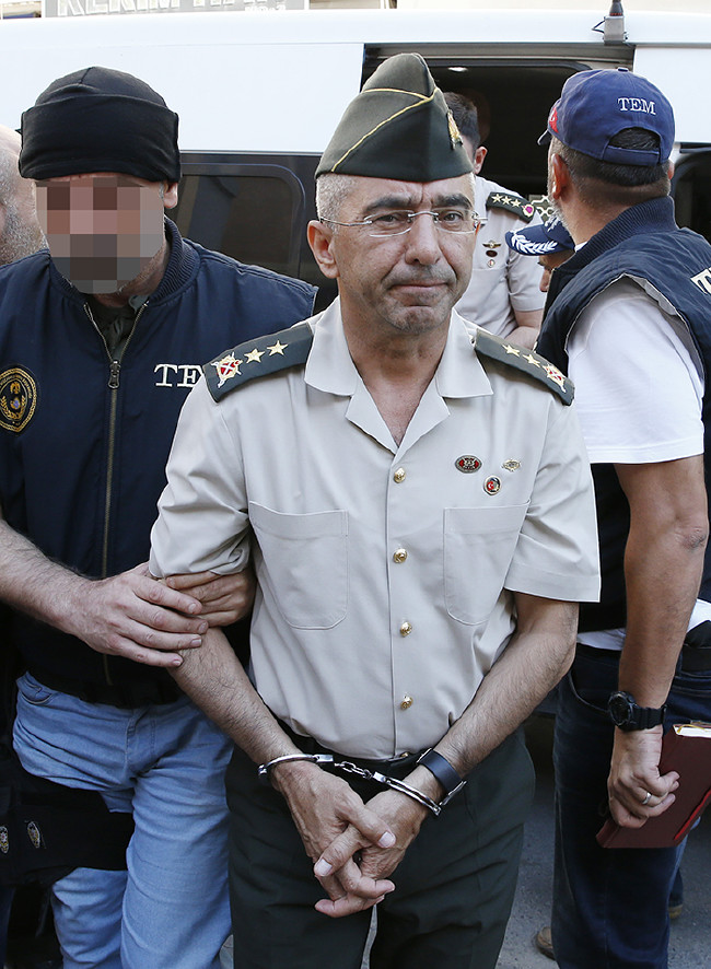 İşte Türkiye'ye savaş açan alçaklar 15