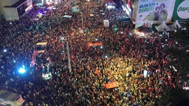 Türkiye'de Demokrasi Bayramı 14