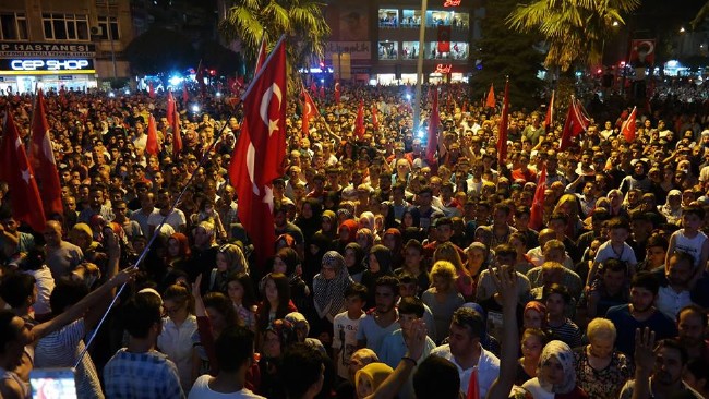 Türkiye'de Demokrasi Bayramı 13