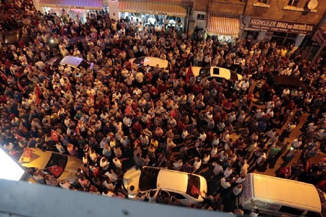 Türkiye'de Demokrasi Bayramı 21