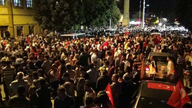 Türkiye'de Demokrasi Bayramı 18