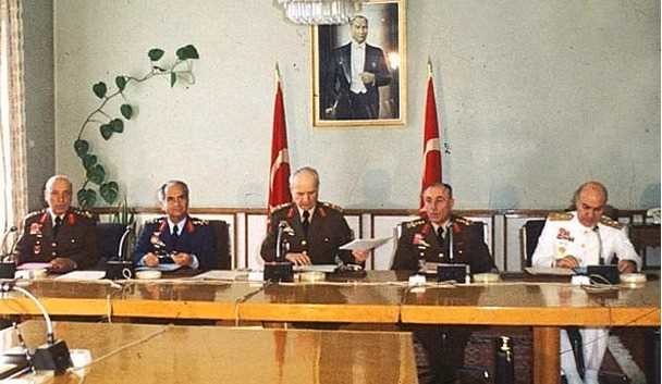 Türkiye'de yaşanmış darbe ve darbe girişimleri 10