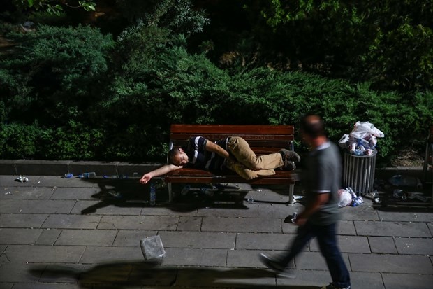 Demokrasi nöbeti 14