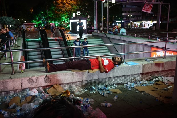 Demokrasi nöbeti 28