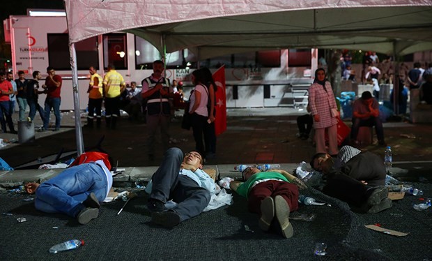 Demokrasi nöbeti 39