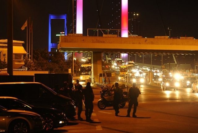 Dakika dakika köprü direnişi 15