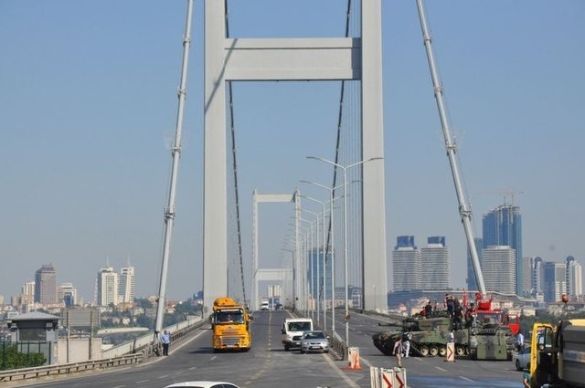 Dakika dakika köprü direnişi 17