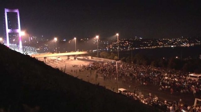 Dakika dakika köprü direnişi 9