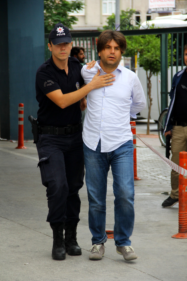 Kaldır başını hain 13