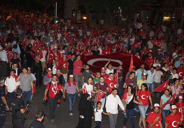 Olağanüstü hal ilanını dünya basını nasıl gördü? 14