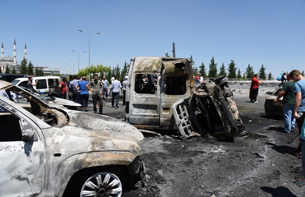 Darbe girişimi Cumhurbaşkanlığı Sarayı'na böyle zarar verdi 1