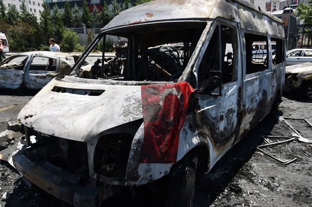 Darbe girişimi Cumhurbaşkanlığı Sarayı'na böyle zarar verdi 9