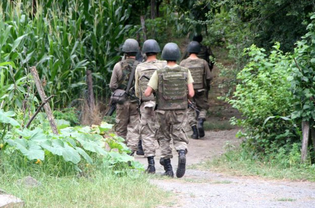 Maçka'da kaçan teröristler aranıyor 1