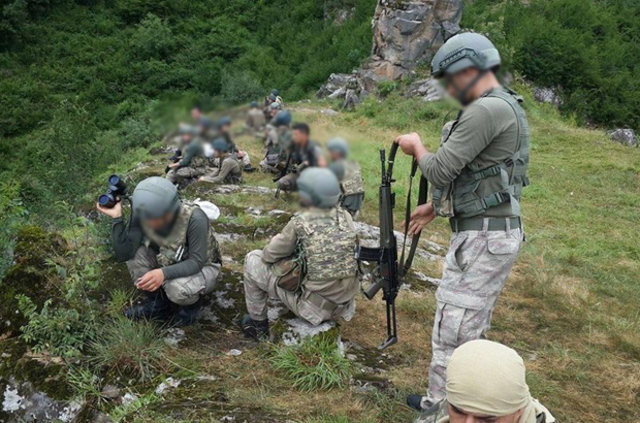 Maçka'da kaçan teröristler aranıyor 10