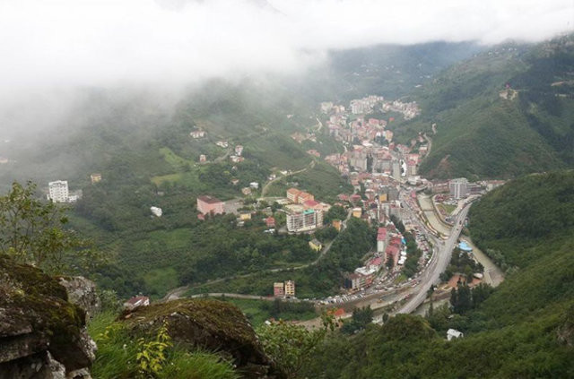 Maçka'da kaçan teröristler aranıyor 4
