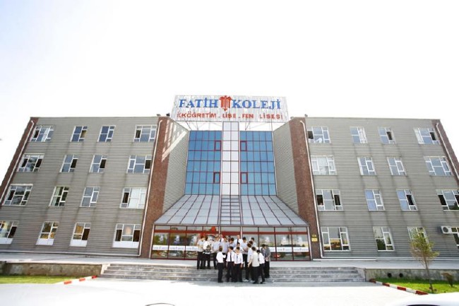 FETÖ'ye ait kapatılan okullar 26