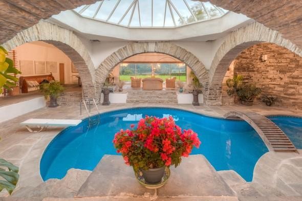 Yerin altında cennet inşa etti 6