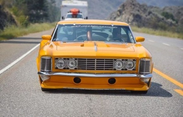 Hurda aracı baştan yarattı 13