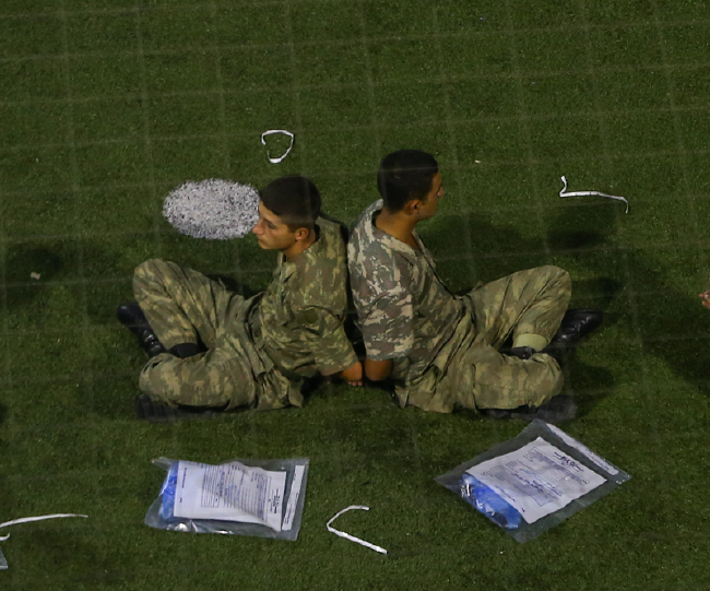 Cumhurbaşkanlığı Muhafız Alayı'na operasyon 8