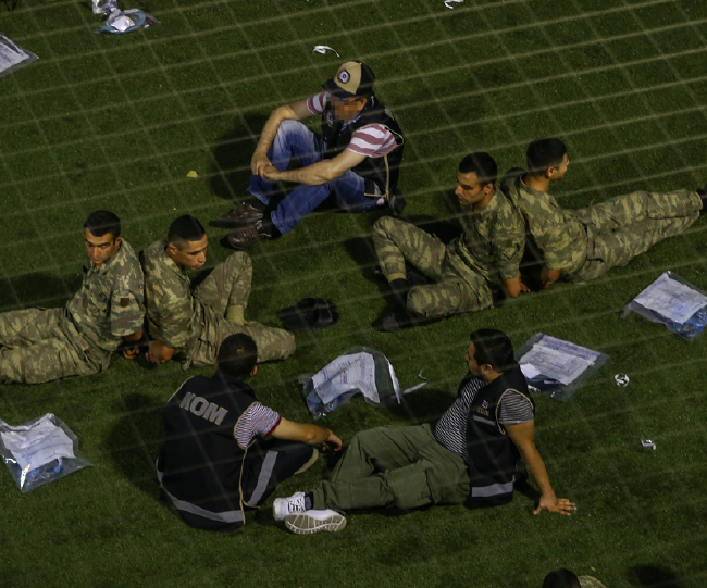 Cumhurbaşkanlığı Muhafız Alayı'na operasyon 9