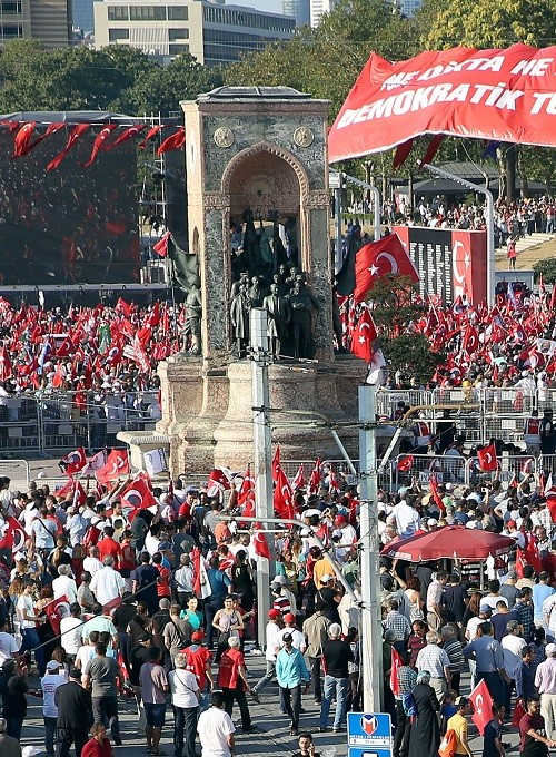 'Cumhuriyet ve Demokrasi Mitingi' 5