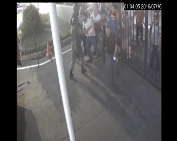 Darbe gecesi İBB'de yaşananlar 10