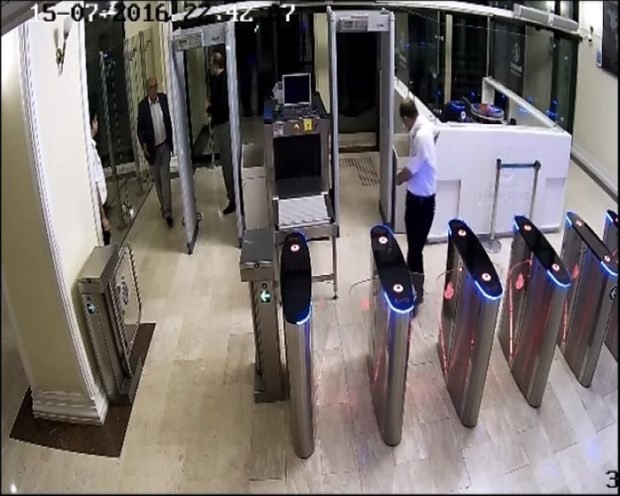 Darbe gecesi İBB'de yaşananlar 12