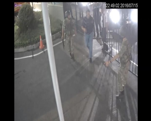 Darbe gecesi İBB'de yaşananlar 18