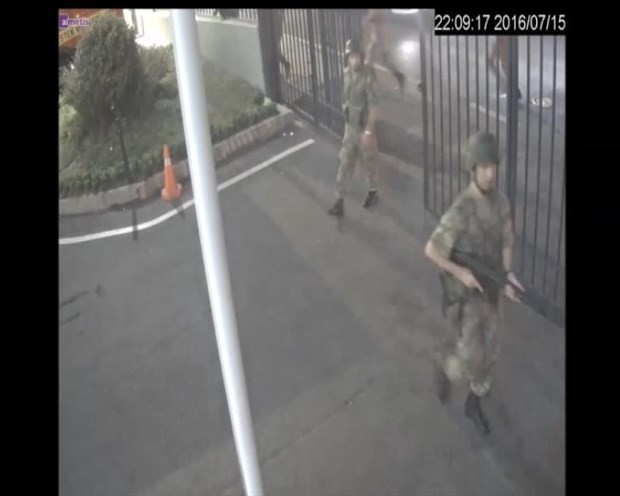 Darbe gecesi İBB'de yaşananlar 5