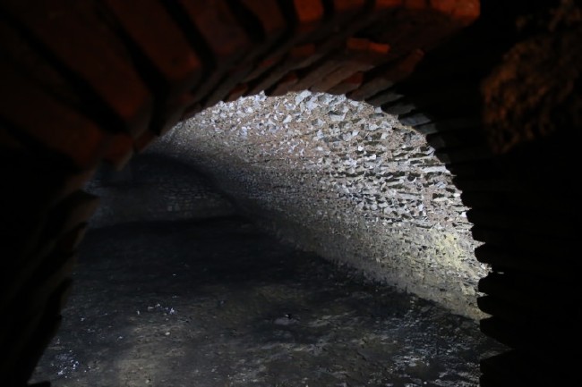 2 bin 400 yıllık tünel bulundu 5