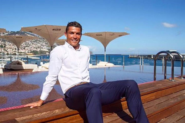 İşte Cristiano Ronaldo'nun oteli: Pestana CR7 4