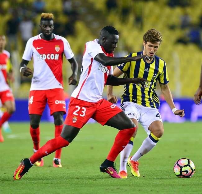 Fenerbahçe'nin Monaco'yu 2-1 mağlup ettiği maçı Bülent Tuncay yazdı 6